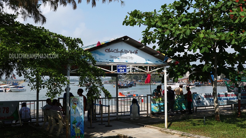 Cua Dai port to Cham Island